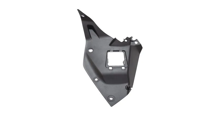 DEPO ÜST MUHAFAZASI ALT EKİ SAĞ (RZ125)