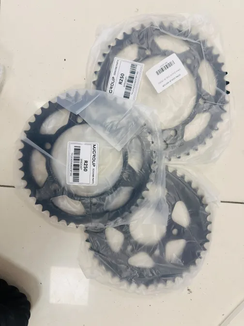 ARKA ZİNCİR DİŞLİSİ (R250)